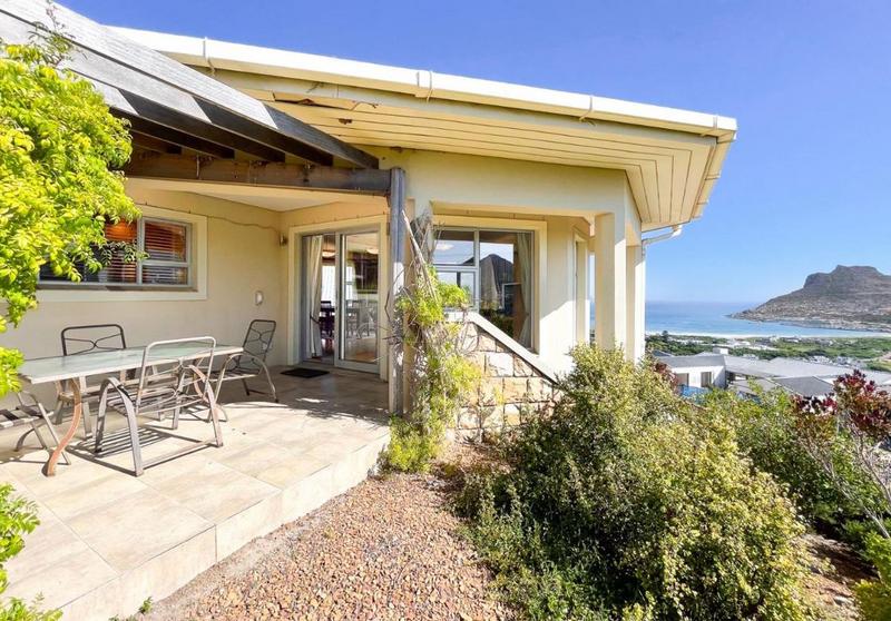 4 Bedroom Property for Sale in Hout Bay Western Cape